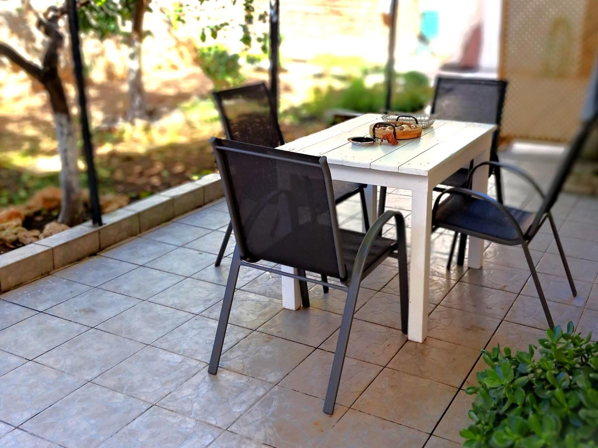 Family Stone Apartment Kyparissia Eksteriør billede