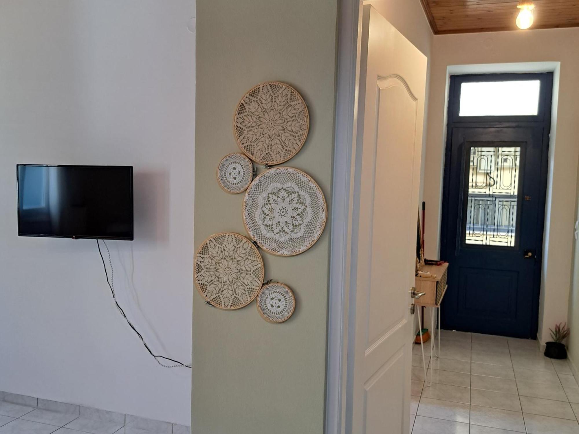 Family Stone Apartment Kyparissia Eksteriør billede