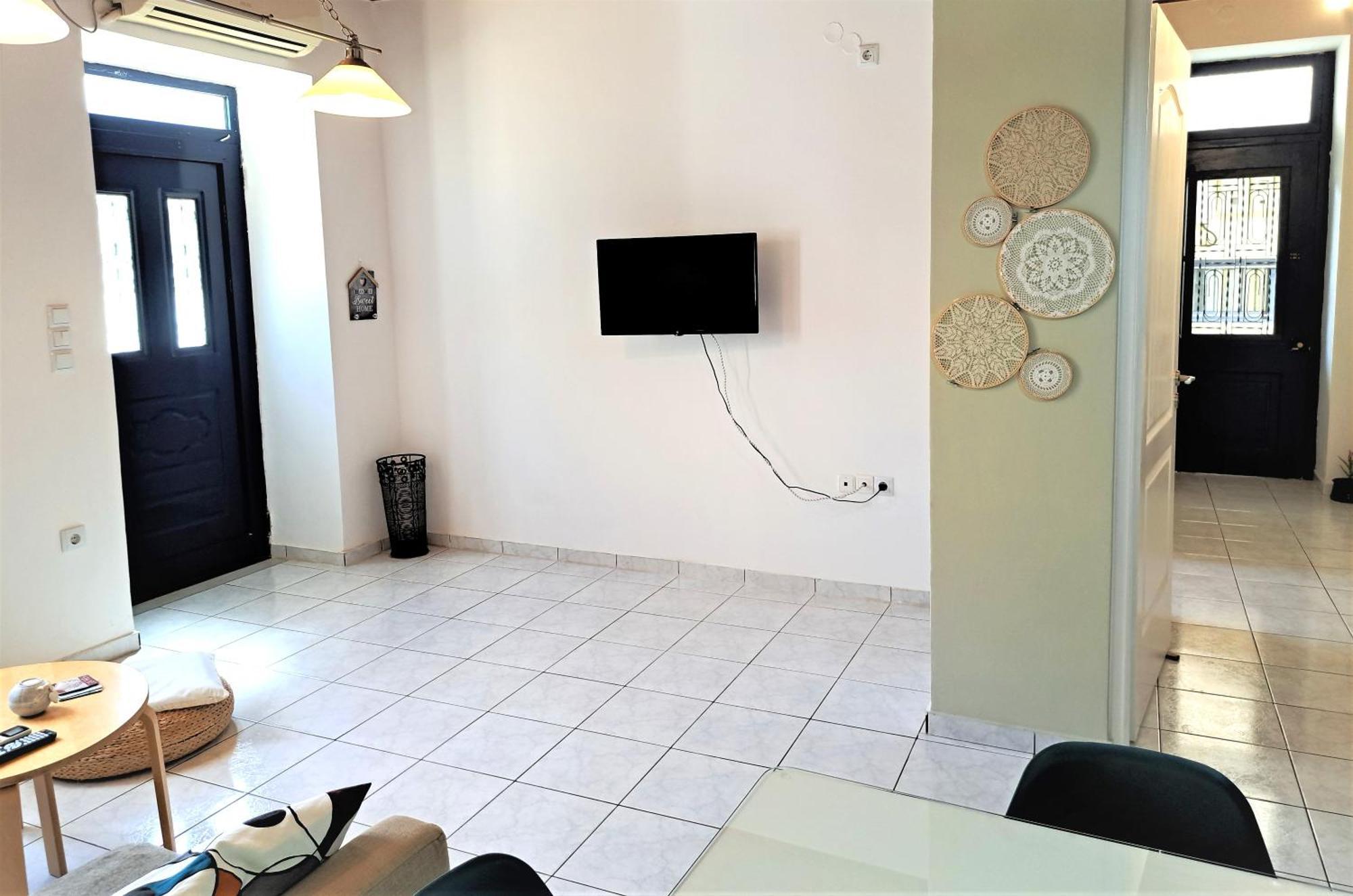 Family Stone Apartment Kyparissia Eksteriør billede