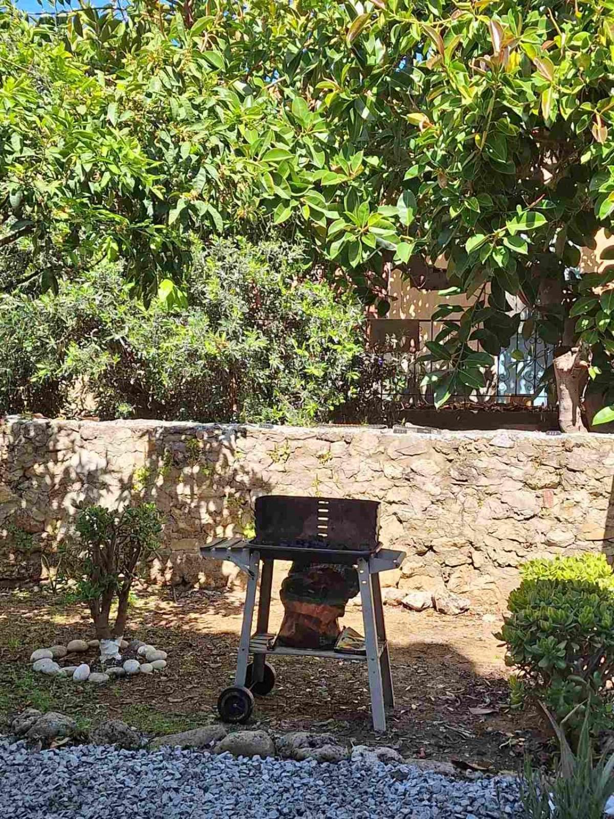 Family Stone Apartment Kyparissia Eksteriør billede